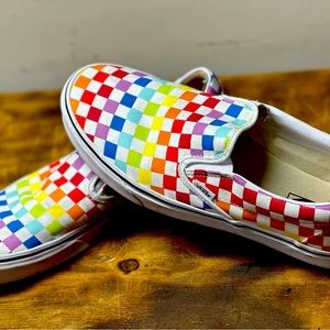 RAINBOW CHECKERED VANS 🌈